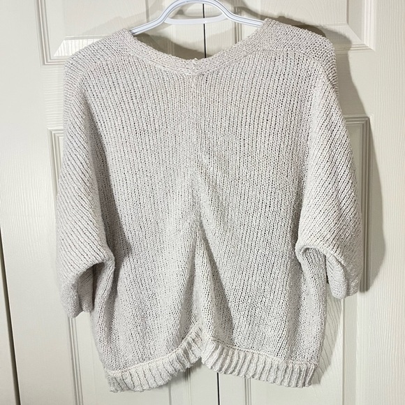 Small Cardigan - Picture 10 of 11